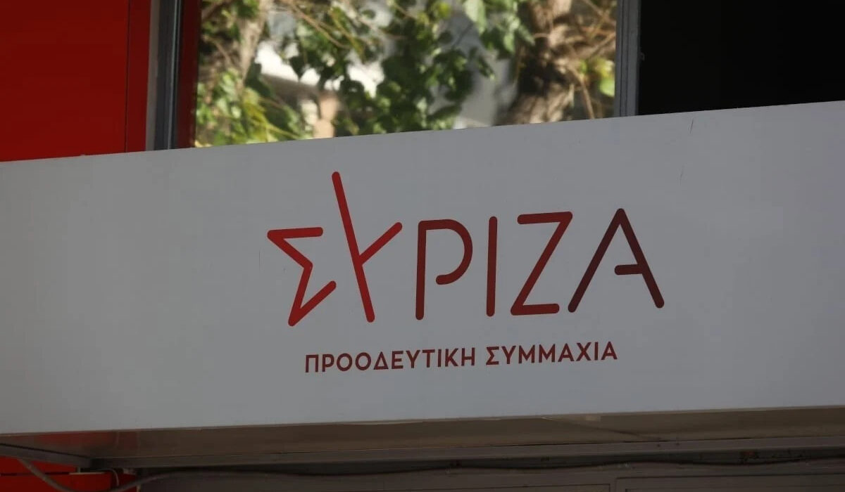ΣΥΡΙΖΑ για Βαρβιτσιώτη: Έχει το θράσος να ζητάει και τα ρέστα – Να τον αποπέμψει ο Μητσοτάκης