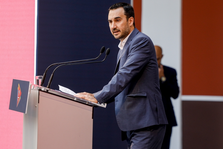 Χαρίτσης: Η Novartis ομολόγησε ότι διέφθειρε και μέλη της ελληνικής κυβέρνησης