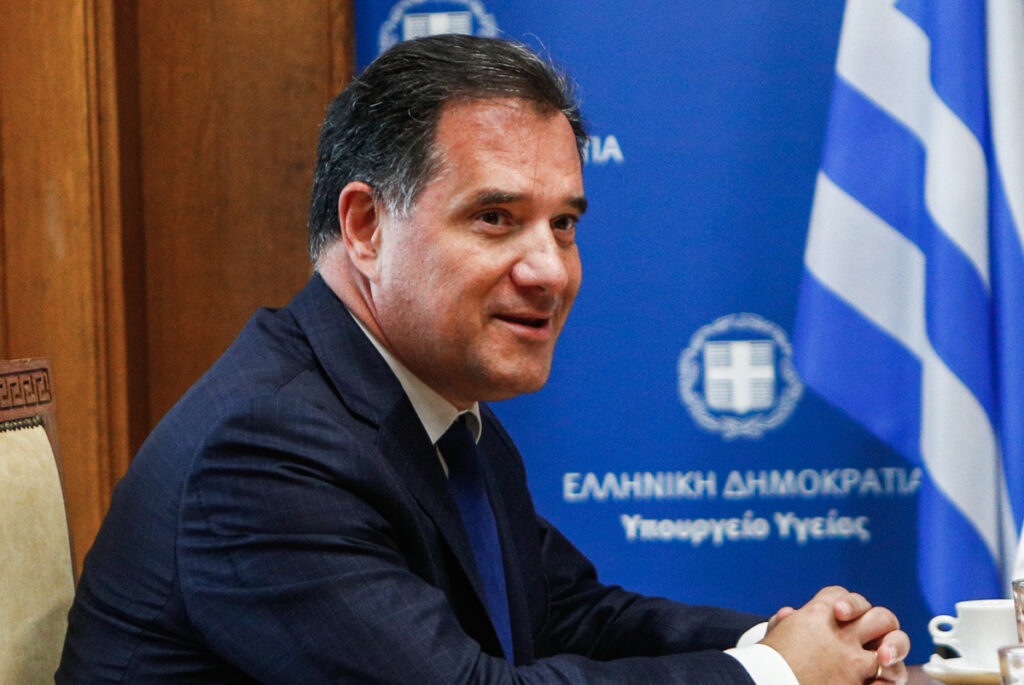 Επίταξη γιατρών εντός του μήνα προετοιμάζει ο Άδωνις Γεωργιάδης