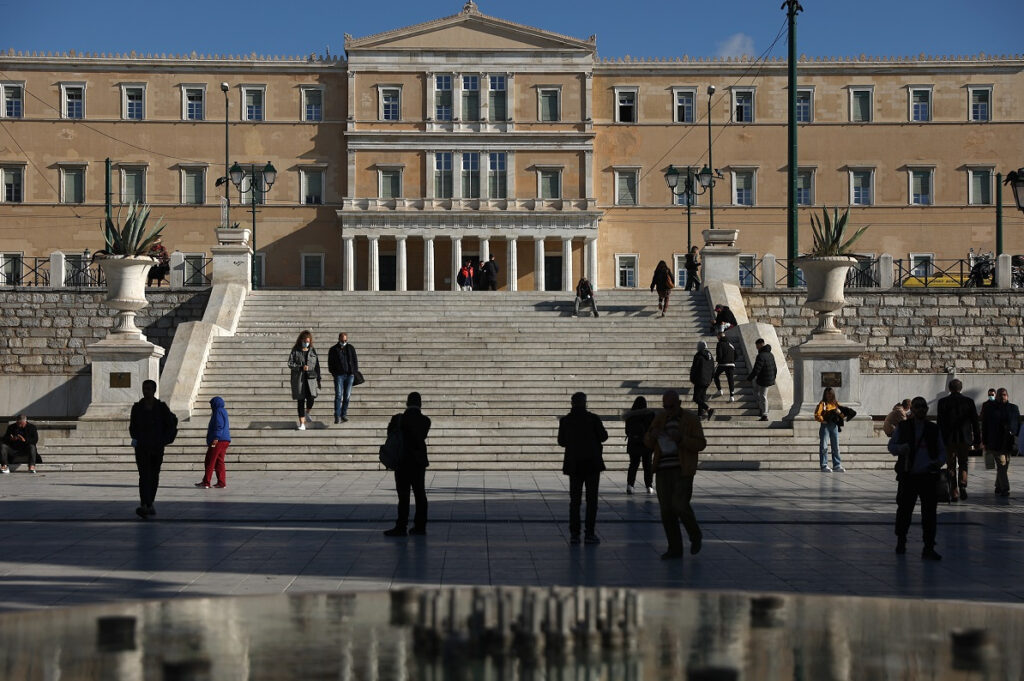 Κρούσματα σήμερα 23/1: 84 θάνατοι και 12.108 νέες μολύνσεις – Η ανακοίνωση του ΕΟΔΥ
