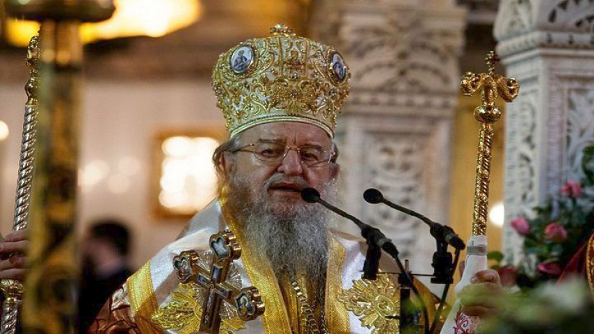 Περισσότερες από 30.000 οι υπογραφές ενάντια στην αναγόρευση Άνθιμου σε επίτιμο διδάκτορα του ΑΠΘ