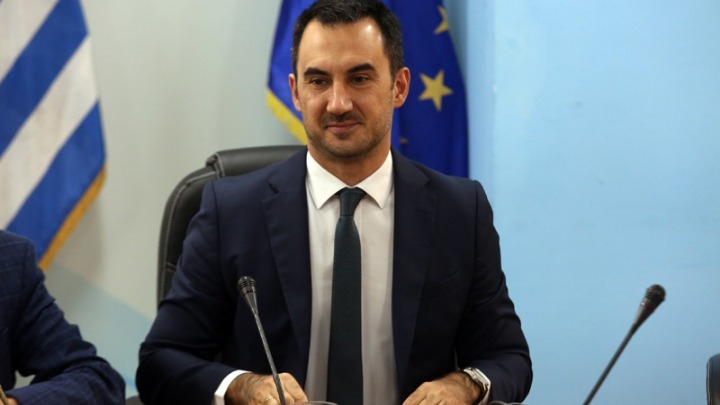 Χαρίτσης για Συμφωνία των Πρεσπών: Οι υπουργοί του Μητσοτάκη κάνουν στροφή 180 μοιρών