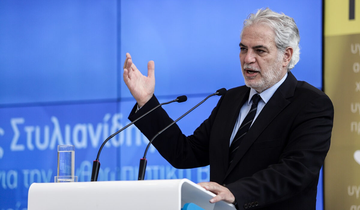 Ο Κύπριος Χρήστος Στυλιανίδης, νέος υπουργός Πολιτικής Προστασίας – Υφυπουργός ο Βαγγ. Τουρνάς, πρώην αρχηγός ΓΕΑ