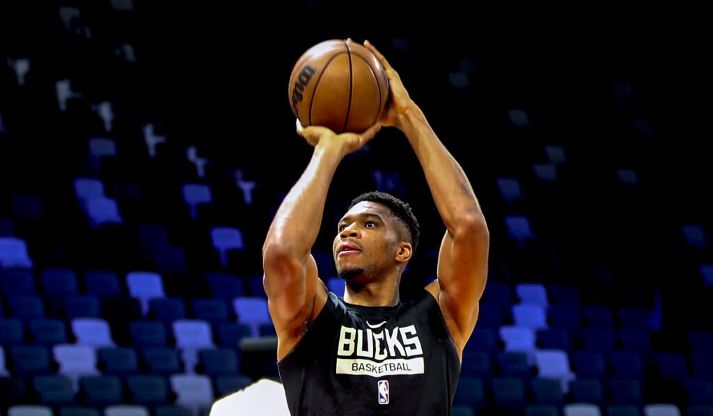NBA: Ο Γιάννης Αντετοκούνμπο στην καλύτερη πεντάδα του In-Season Tournament