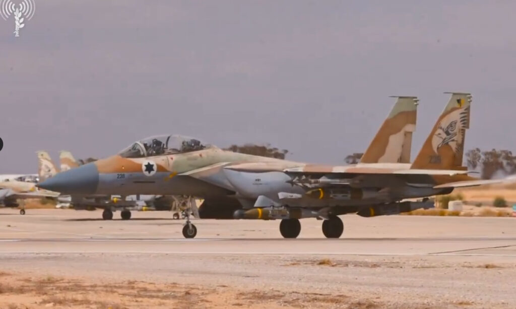 IDF: «Επιτεθήκαμε με 100 μαχητικά κατά στόχων της Χεζμπολάχ» – Βίντεο από την έναρξη της επιχείρησης