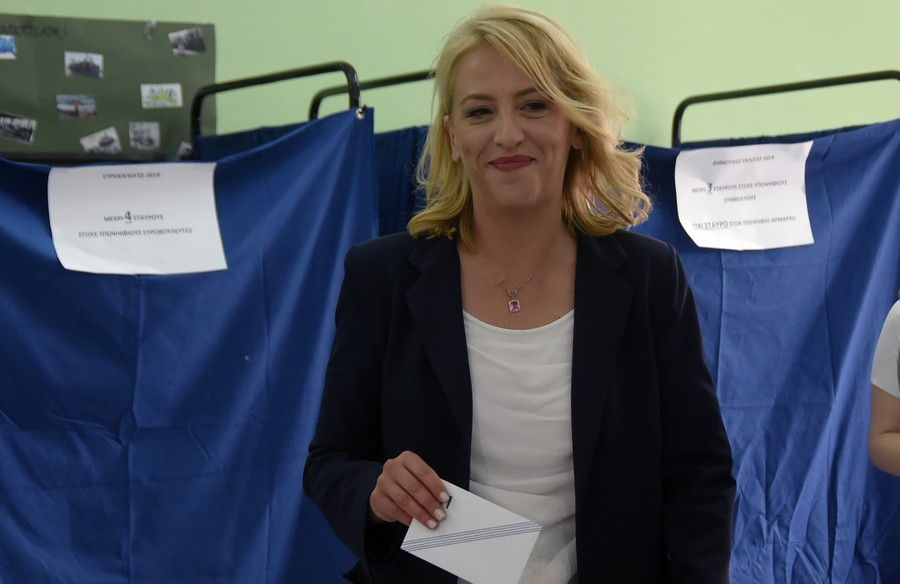 Ρένα Δούρου: «Σήμερα ψηφίζουμε, δεν απέχουμε»