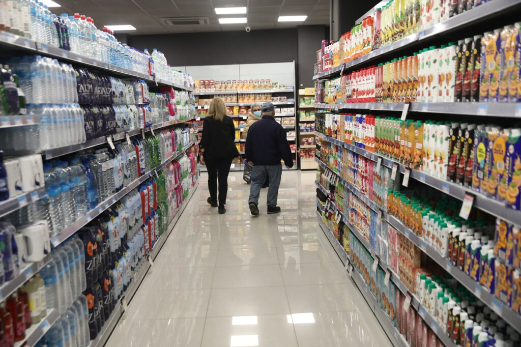 Το σούπερ μάρκετ που είναι ανοιχτό σήμερα – Τι ώρα κλείνει