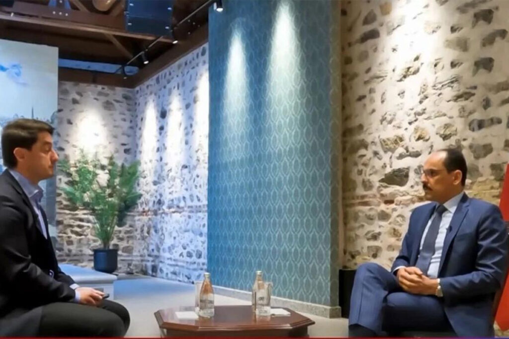 Ο εκνευρισμός του Καλίν με Σουηδό δημοσιογράφο – «Αυτό είναι ρητορική του ΡΚΚ»