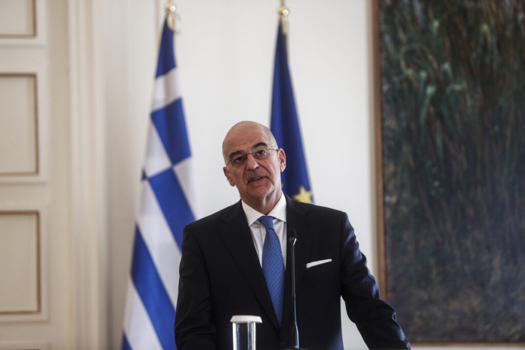 Κρίση στο Κόσοβο: Επικοινωνία Δένδια με την επικεφαλής του Γραφείου Συνδέσμου της Ελλάδας στην Πρίστινα