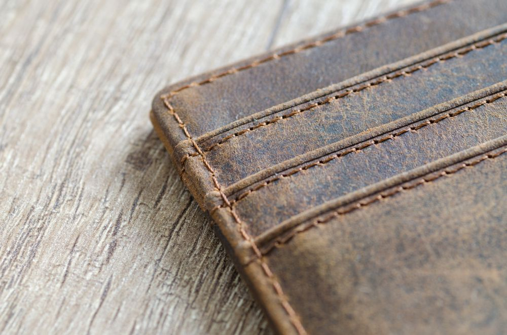 Μαθητές παρέδωσαν πορτοφόλι με 4.500 ευρώ
