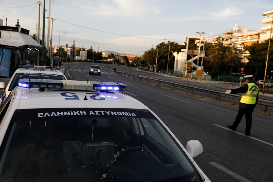 Πόσα άτομα επιτρέπονται στο αυτοκίνητο και οι εξαιρέσεις