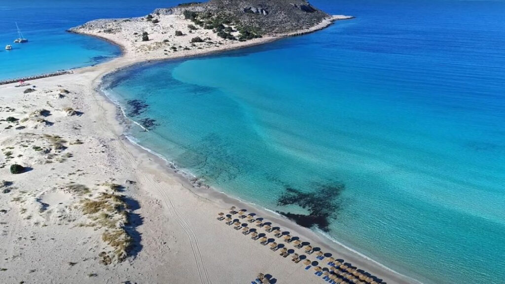 Οι τρεις ελληνικοί προορισμοί που έχουν μπει δυναμικά στην τουριστική… κούρσα