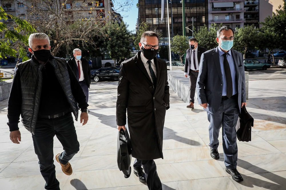 Novartis: Ολοκληρώθηκε η 11ώρη κατάθεση στον Άρειο Πάγο του Γιάννη Στουρνάρα