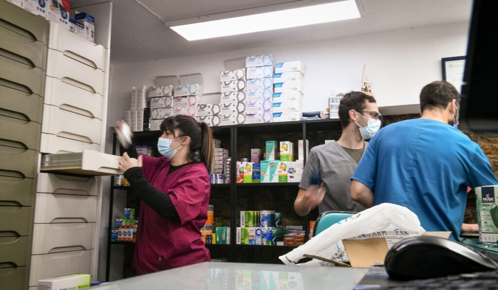 Strep Test: Πόσο κοστίζει και πώς γίνεται
