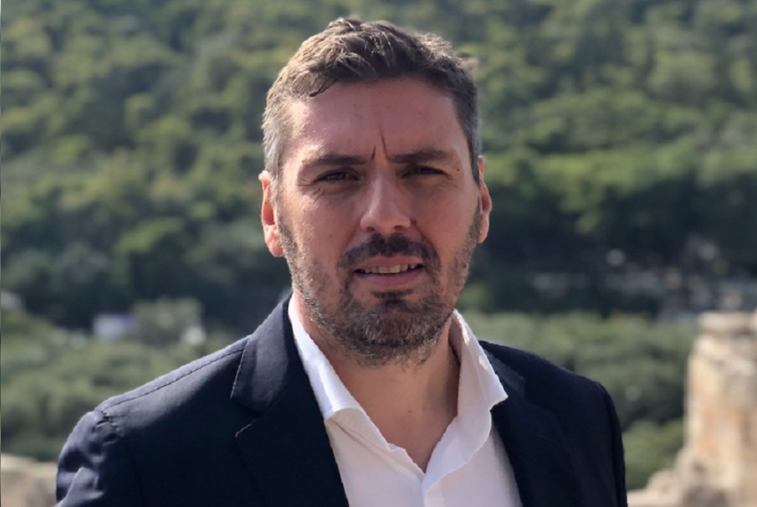 Γιώργος Μπαλάφας: Διερευνητικές επαφές και εθνική στρατηγική