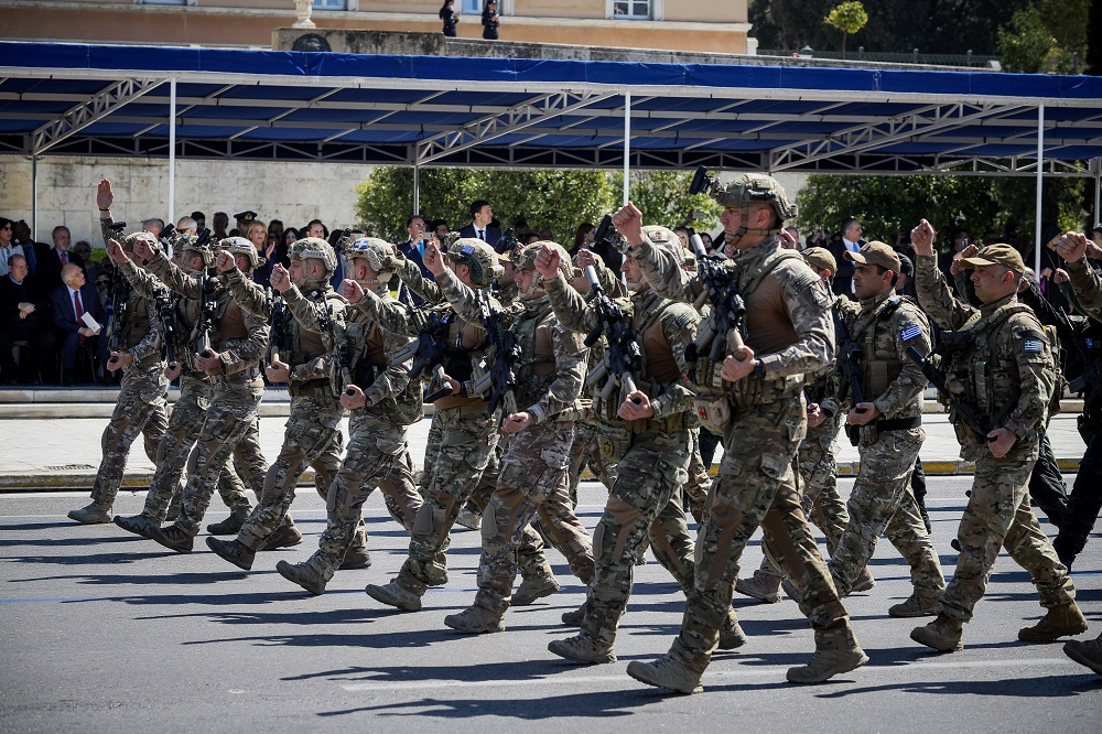 Παρελάσεις 25 Μαρτίου: Ματαιώνονται λόγω κορονοϊού