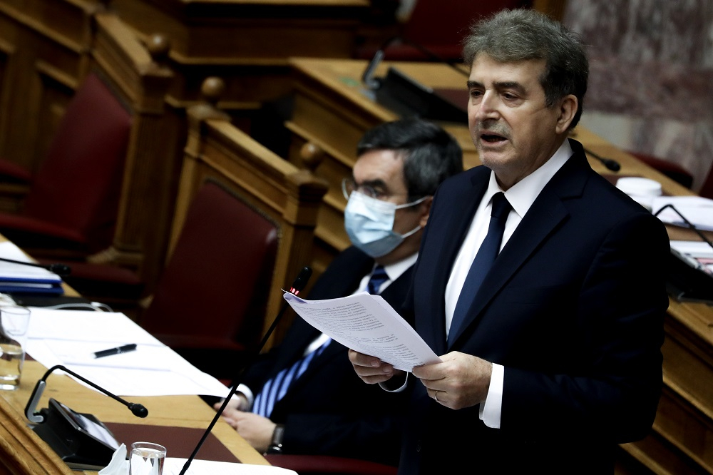 Πρωτοφανής επίθεση Χρυσοχοΐδη στους πρυτάνεις: «Εθισμένοι στην απειλή κακοποίησης, αποτυγχάνουν δεκαετίες»
