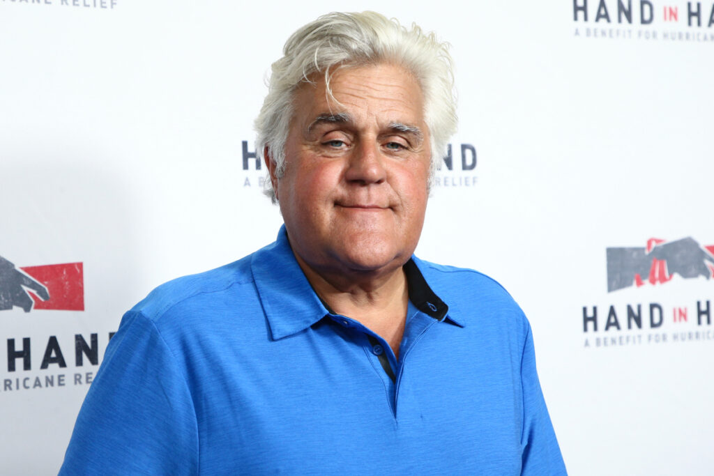 Νέο ατύχημα για τον παρουσιαστή Jay Leno – Έπεσε από τη μηχανή και έσπασε τα πλευρά του