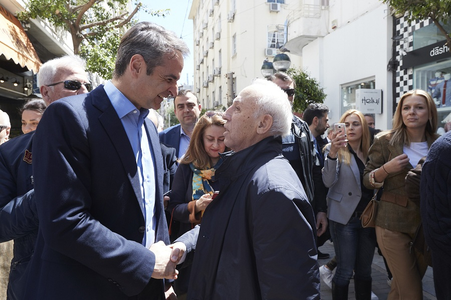 Περιοδεία του Κ. Μητσοτάκη στον Πειραιά