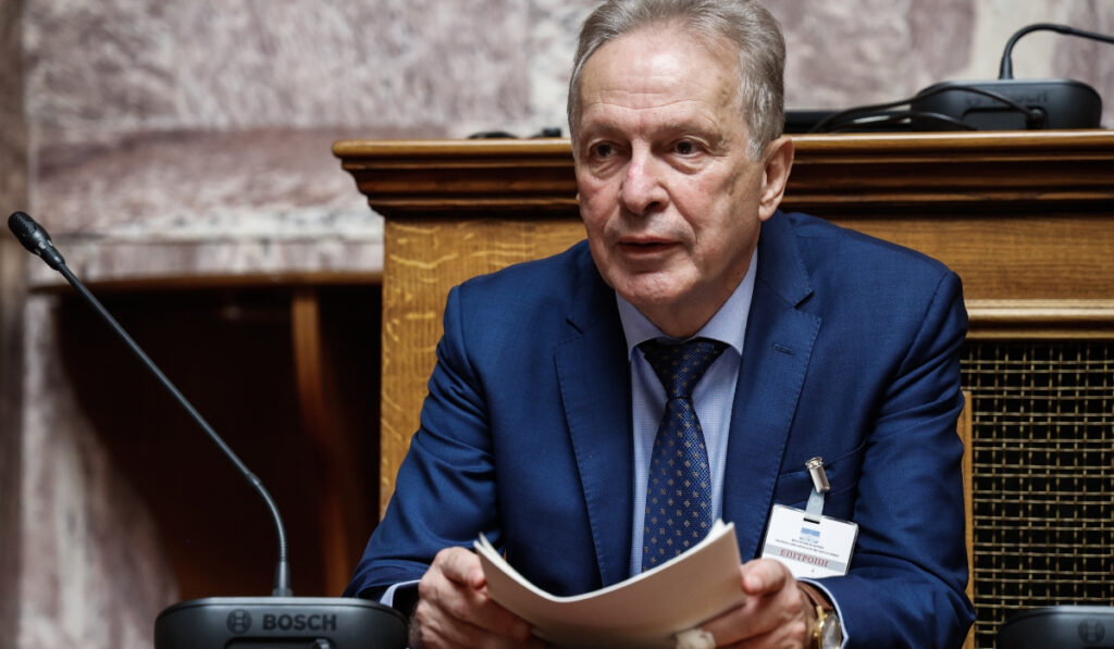 Στο στόχαστρο της Αρχής για το ξέπλυμα ηχηρά ονόματα της Περιφέρειας και Δήμων της Αττικής