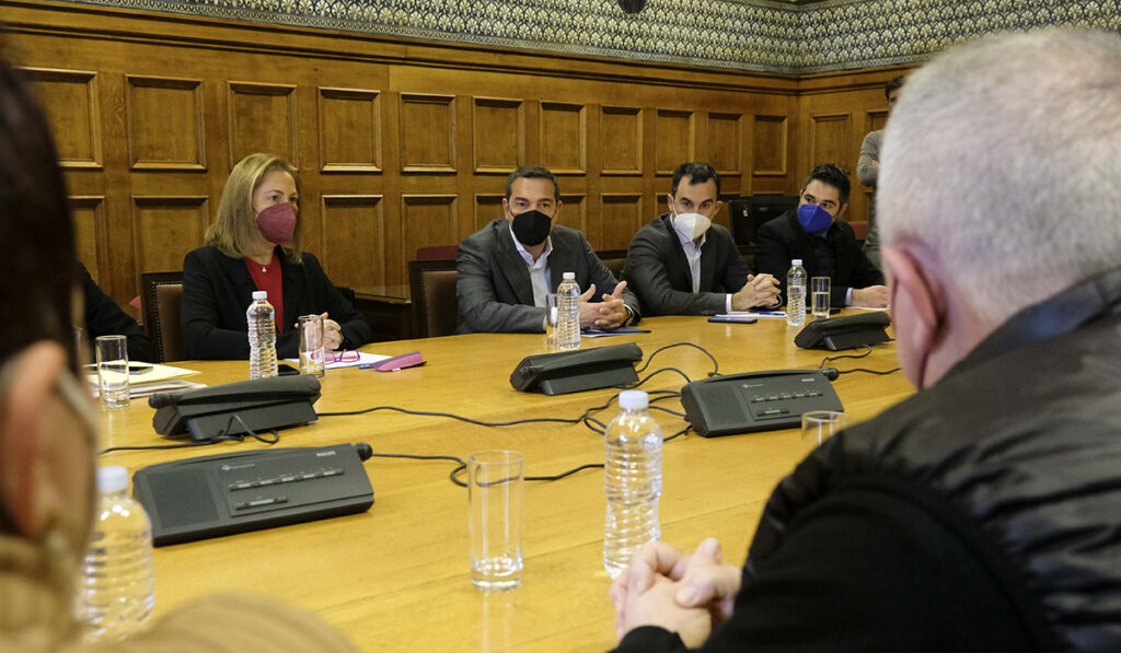 Τσίπρας: Ο κ. Μητσοτάκης οδηγεί 1.200 εργαζόμενους της ΛΑΡΚΟ σε απόλυση και απώλεια στέγης