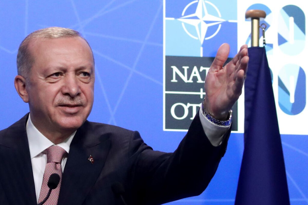 ΝΑΤΟ: Τουρκία, Σουηδία, Φινλανδία ετοιμάζουν κοινό υπόμνημα στα «μέτρα» της Άγκυρας