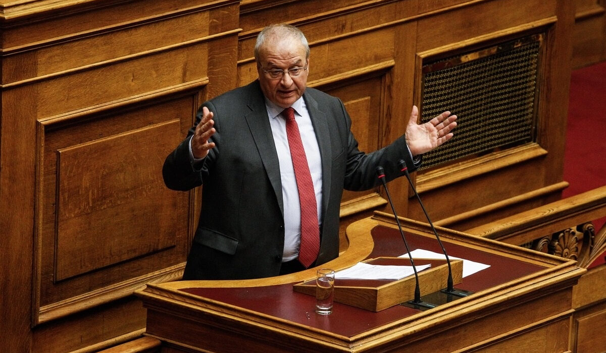 Πέθανε σε ηλικία 71 ετών ο πρώην υπουργός του ΠΑΣΟΚ Λεωνίδας Γρηγοράκος