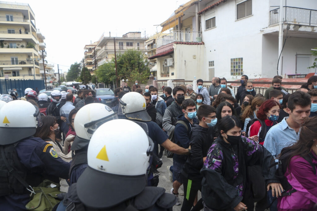 ΕΠΑΛ Σταυρούπολης: Πώς ξεκίνησαν τα επεισόδια – Το περιστατικό πριν από 10 μέρες