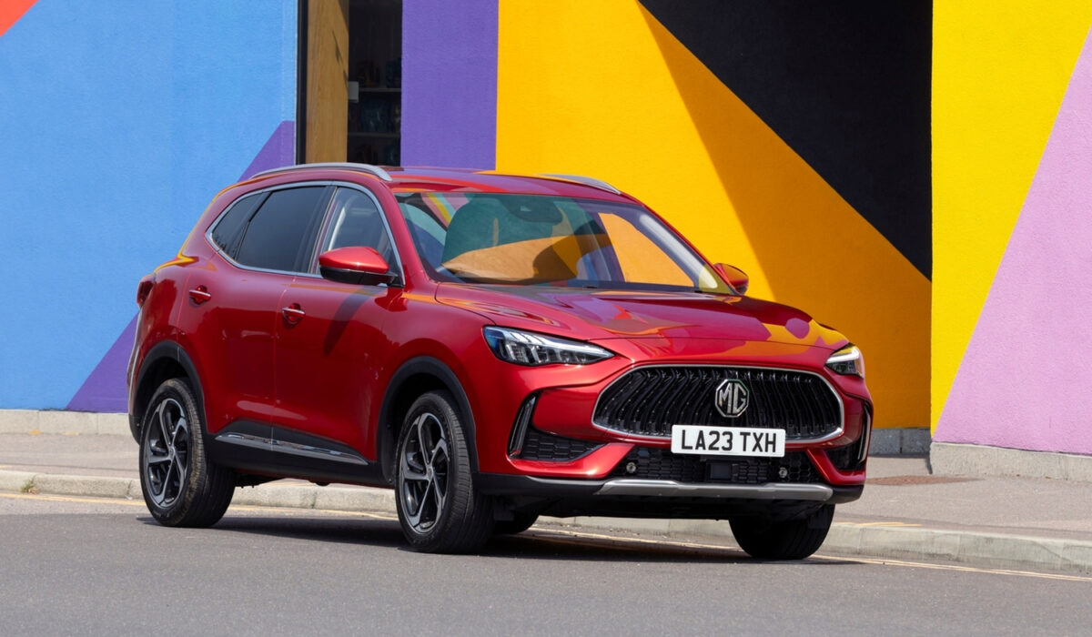 Νέο SUV MG HS: Μία premium πρόταση, που δύσκολα θα την προσπεράσεις