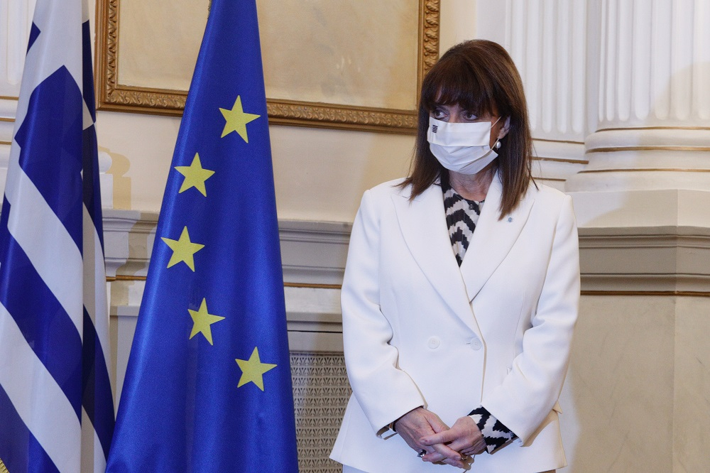 Σακελλαροπούλου: Κανείς δεν θέλει κλειστά σχολεία