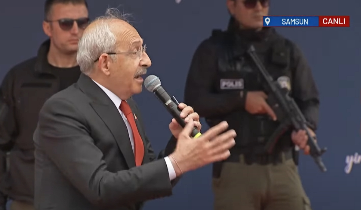 Εκλογές Τουρκία: Με αλεξίσφαιρο γιλέκο ο Κιλιτσντάρογλου σε προεκλογική συγκέντρωση