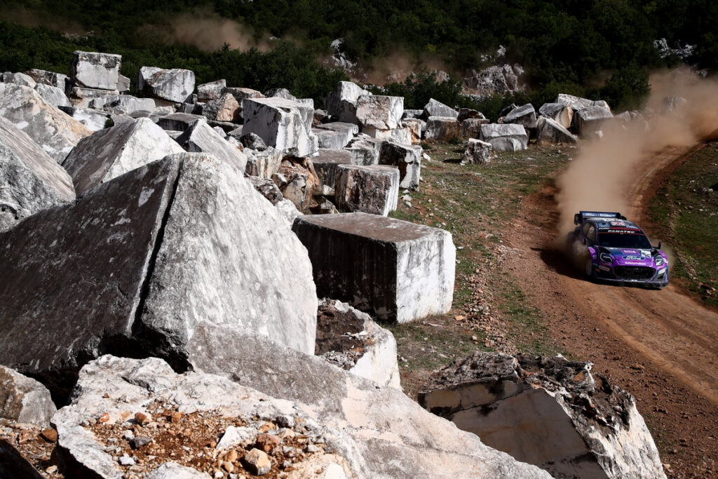 ΕΚΟ Ράλλυ Ακρόπολις: Νίκη για τον Τιερί Νεβίλ – Η Hyundai έκανε το 1-2-3