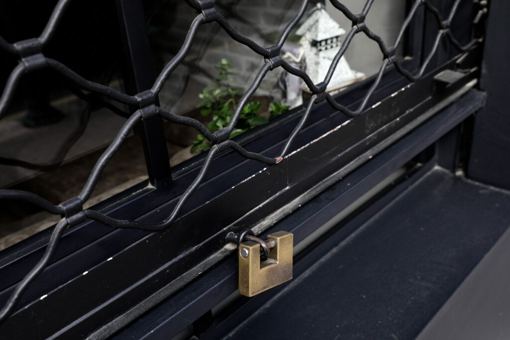 Έκτακτη επιχορήγηση μέχρι 400.000 ευρώ για πληττόμενες επιχειρήσεις από την πανδημία