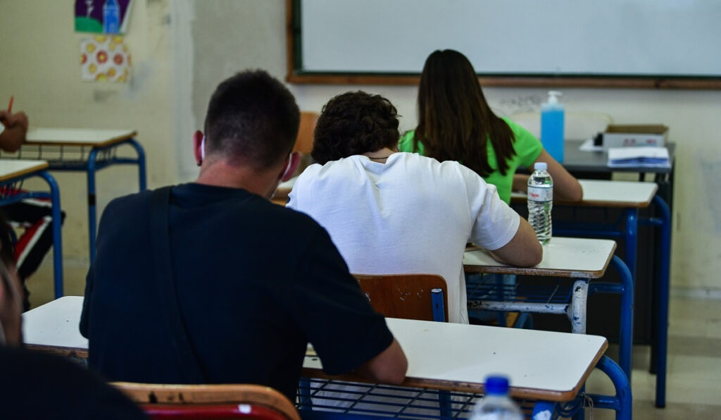 Εξετάσεις Pisa: Γιατί η Ελλάδα «πατώνει» και η Σιγκαπούρη… μεγαλουργεί