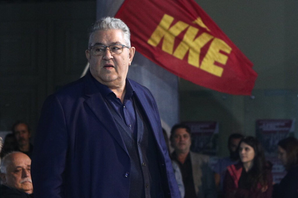 Ο Δημήτρης Κουτσούμπας «ενώπιος ενωπίω» με τον Νίκο Χατζηνικολάου