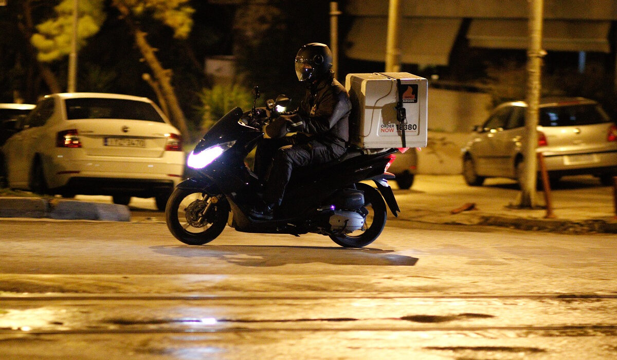 Νέος παίκτης στην αγορά delivery μπαίνει «σφήνα» σε Efood και Wolt