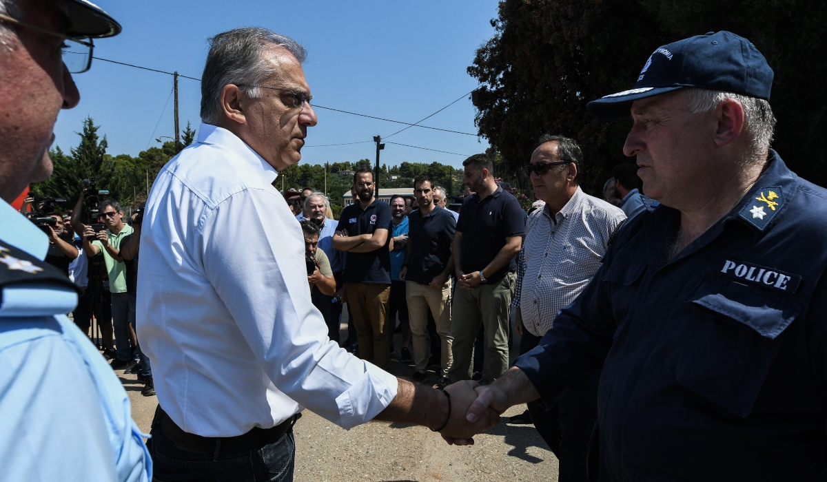 Θεοδωρικάκος: Ενδείξεις εμπρησμού στα Κρέστενα – Έχει γίνει ήδη μία σύλληψη