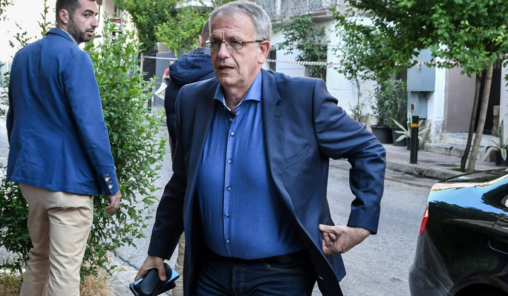 Την παρέμβαση της ΠτΔ ζητά ο Πάνος Ρήγας αν όντως η ΕΥΠ παρακολουθούσε Φλώρο και Λαλούση