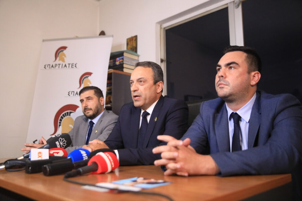 Από το 2015 οι ΣΥΡΙΖΑΙΟΙ «τουρκόφιλοι», «εθνική εξαίρεση», «εχθροί της πίστης»- Πώς να μην ανδρωθεί η ακροδεξιά;