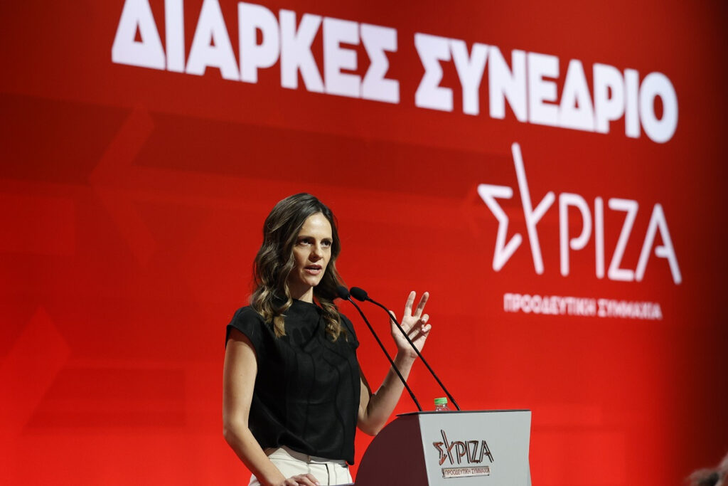 Γιατί η Αχτσιόγλου δηλώνει πως αν εκλεγεί δεν θα ζητήσει συνάντηση με τον Ανδρουλάκη