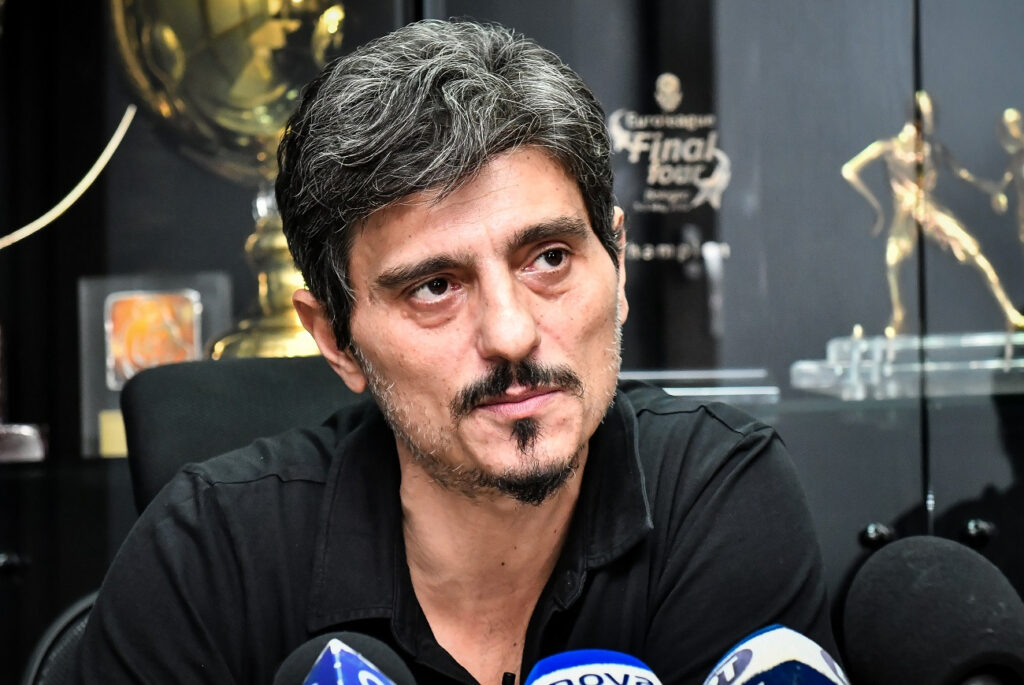 Ολυμπιακός – Παναθηναϊκός: «Φωτιά» στο ντέρμπι με την παρουσία Γιαννακόπουλου στο ΣΕΦ