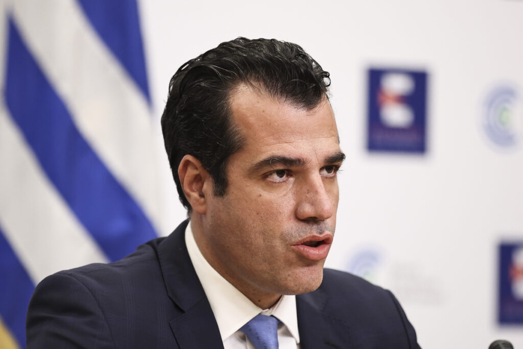 Απρέπειες από Πλεύρη: Τι είπε για τον Τσίπρα και το Προεδρικό – Αυτό είναι το αρνητικό PCR