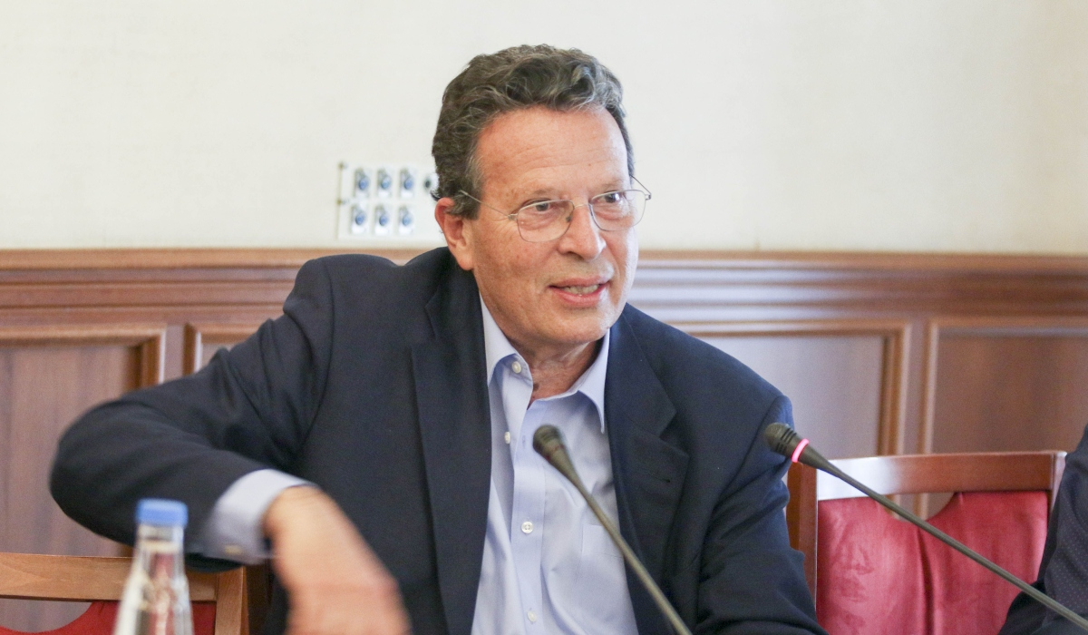 «Πυρά» Κύρτσου σε Μητσοτάκη για την φωτιά στην Πεντέλη: «Οι ευθύνες αποδίδονται διαφορετικά»