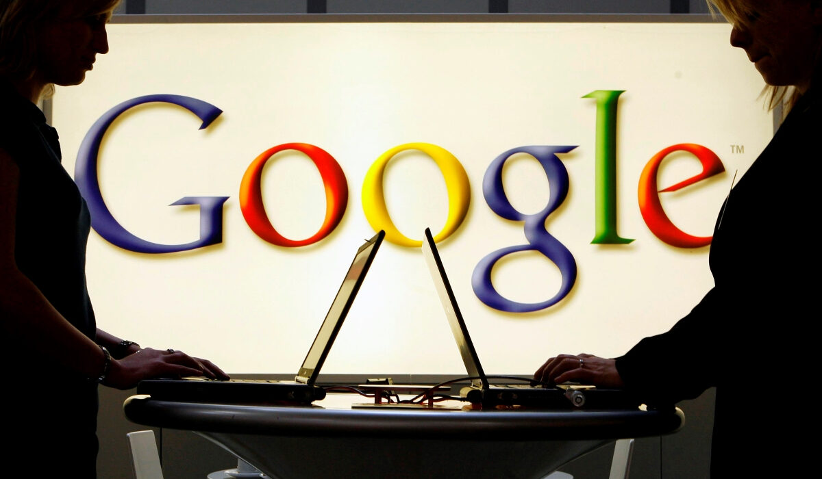 Σφυροκόπημα κατά Google: Και πρόστιμο 2,4 δισ. ευρώ από την ΕΕ για μονοπωλιακές πρακτικές