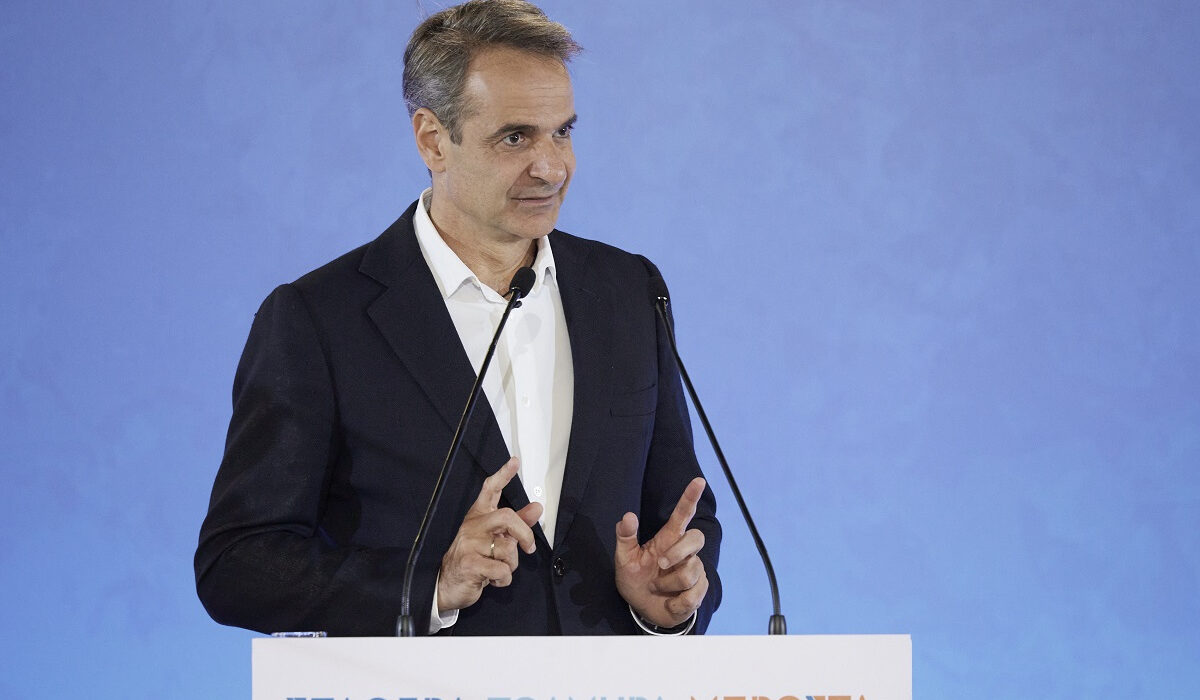 Από γκάφα σε γκάφα: Για «λιμάνια της… Αθήνας» μίλησε ο Κυριάκος