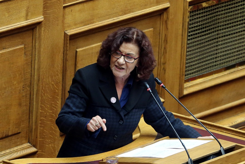 Φωτίου: Κόβονται επίδομα παιδιού και στέγασης αν μείνει το παιδί από απουσίες