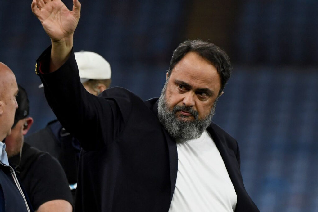 New York Times: Εκτενές ρεπορτάζ για τον Β. Μαρινάκη, την Ειρήνη και τον Θόδωρο Καρυπίδη και τη δίκη στο Λονδίνο