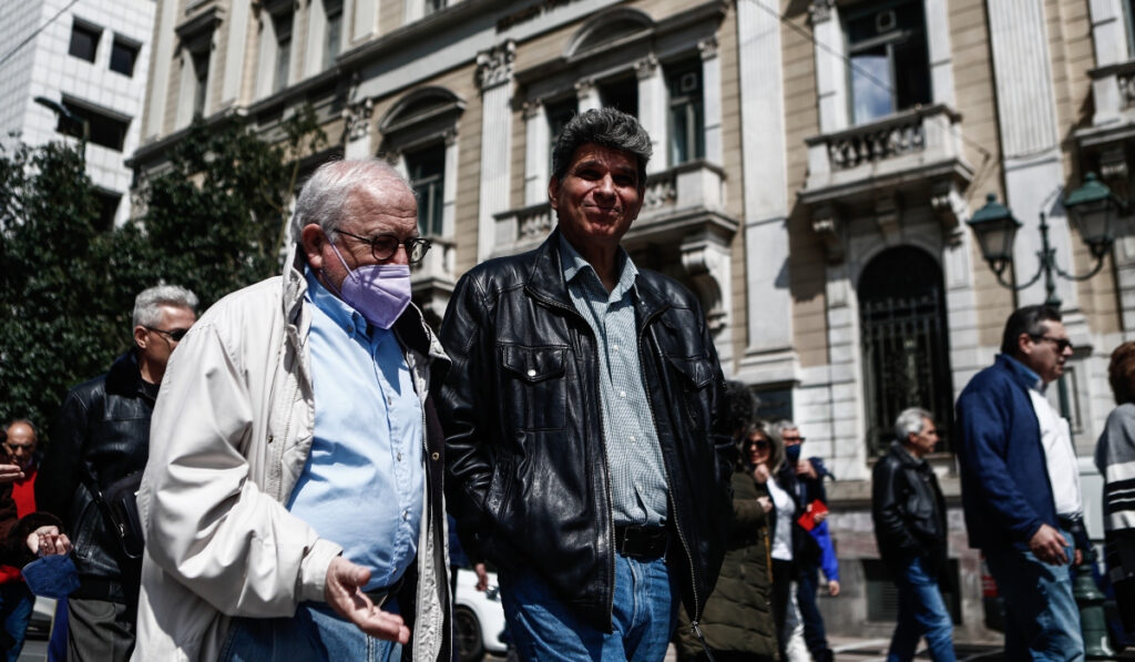 Ασφαλιστικό: Σύνταξη πριν τα 60 με Βαρέα – Παραδείγματα