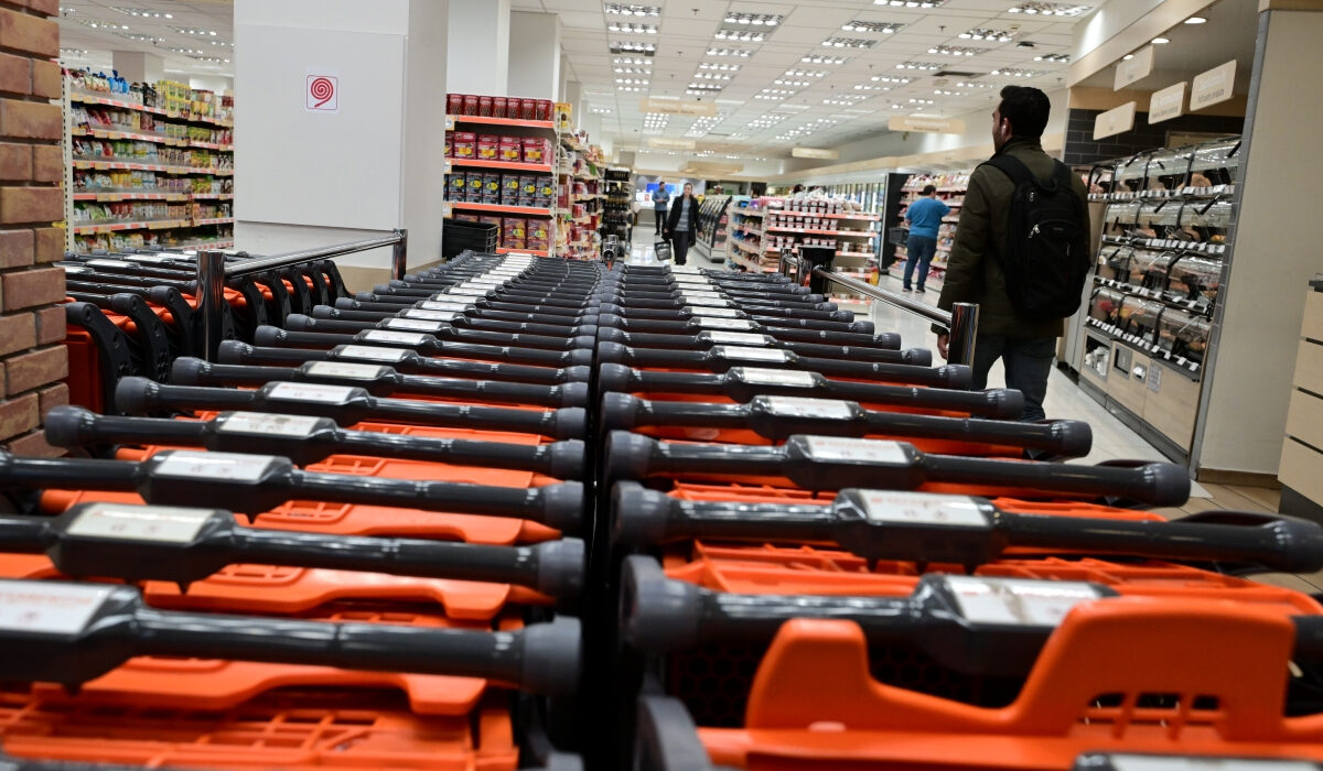 Σούπερ μάρκετ: Τα 22 προϊόντα με μειωμένες τιμές στο ράφι από σήμερα 22/10