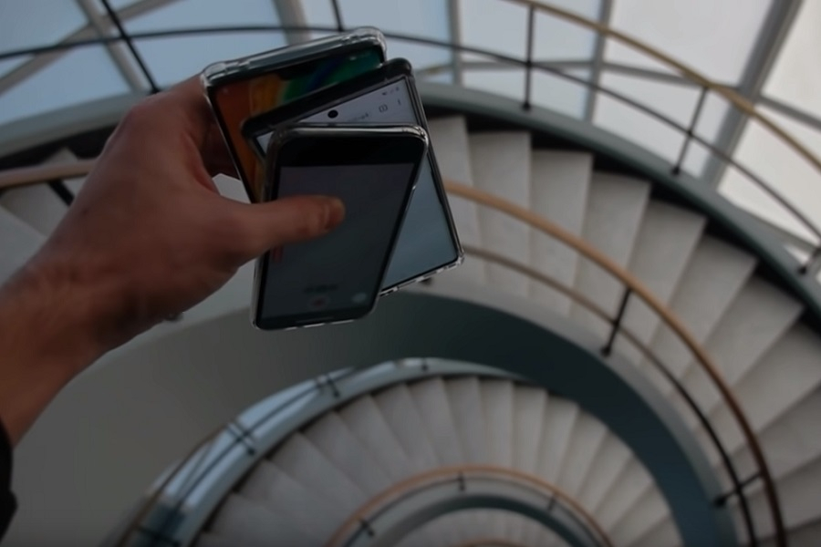 Ποιο άντεξε: Έριξε iPhone 11 Pro, Galaxy Note 10 και Huawei Mate 30 από πολυκατοικία